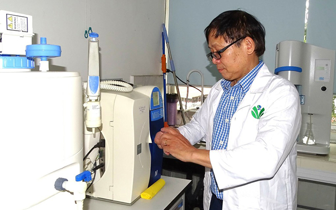 Nhà khoa học Việt Nam nghiên cứu vật liệu tự tìm tế bào ung thư